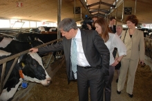 Dacian Cioloş in Warsaw - farm visit