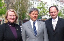 Commissioner Dacian Cioloş with Ms. Maria Sabolova, Chair of the Parliamentarian Committee on Agriculture and Rural Development, and Mr. Zsolt Simon, Minister of Agriculture and Rural Development of the Slovak Republic