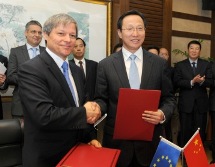 Signature of the EU-China Cooperation Plan on Agriculture and Rural Development, with Minister for Agriculture Han Changfu