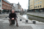 Mogens Lausen, 44, se je naučil, kako ustanoviti podjetje za mentorstvo in svetovanje v Aarhusu na Danskem.