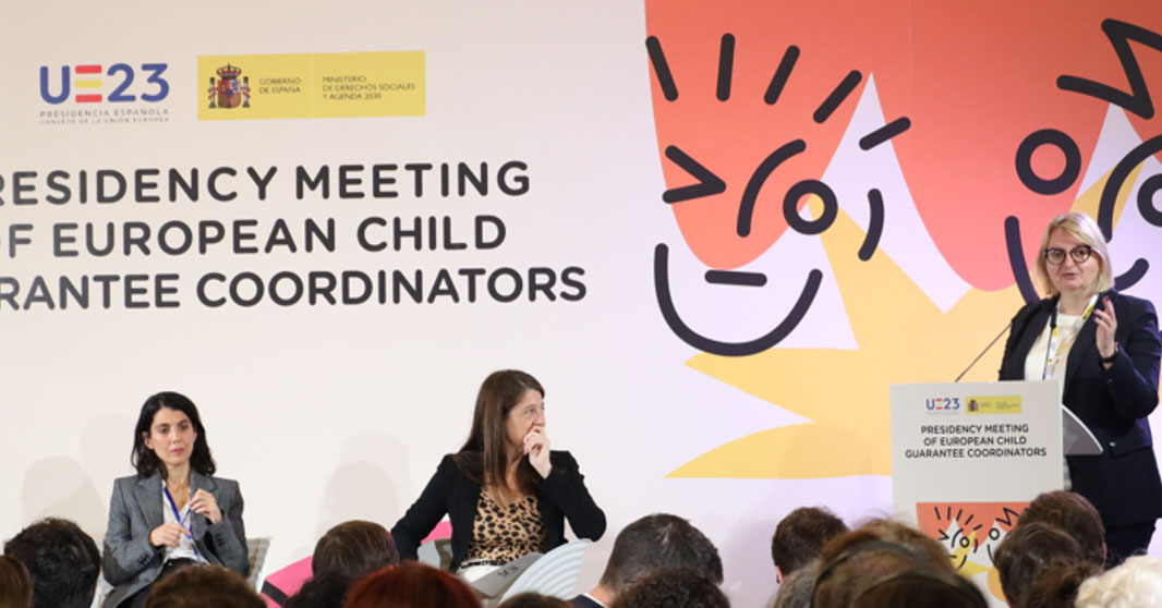 Picture of a speaker during the European Child Guarantee Coordinators in Valencia